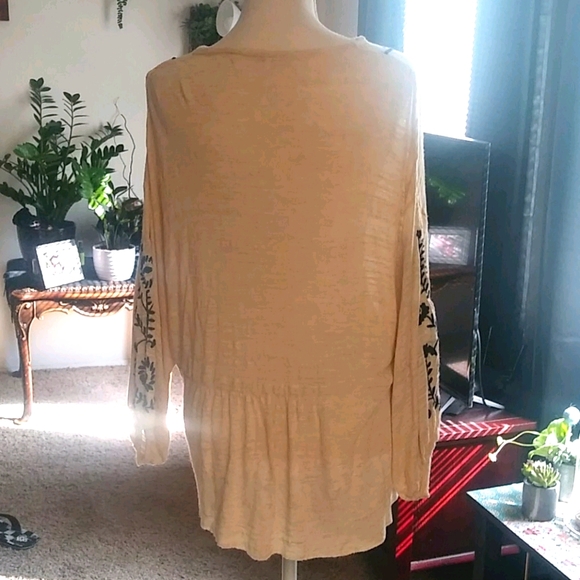 Free People Peasant Top - Picture 4 of 8